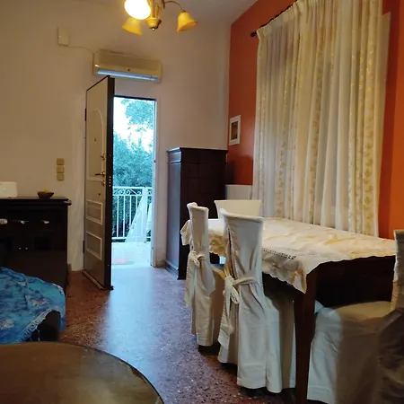 Barbara's Sea View Case de vacanță Benitses (Corfu)