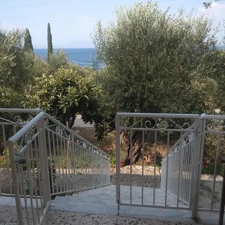 Barbara's Sea View Holiday home